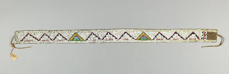 878080