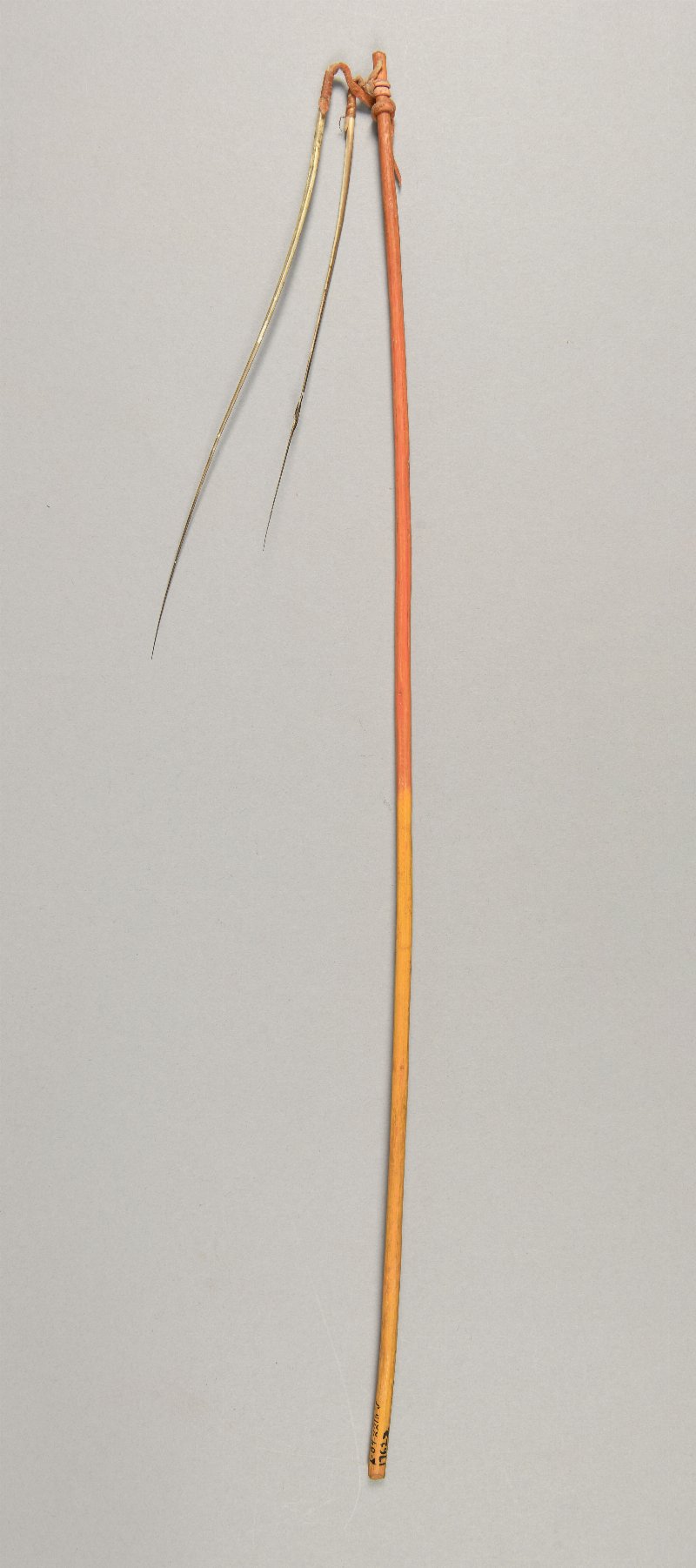 880382