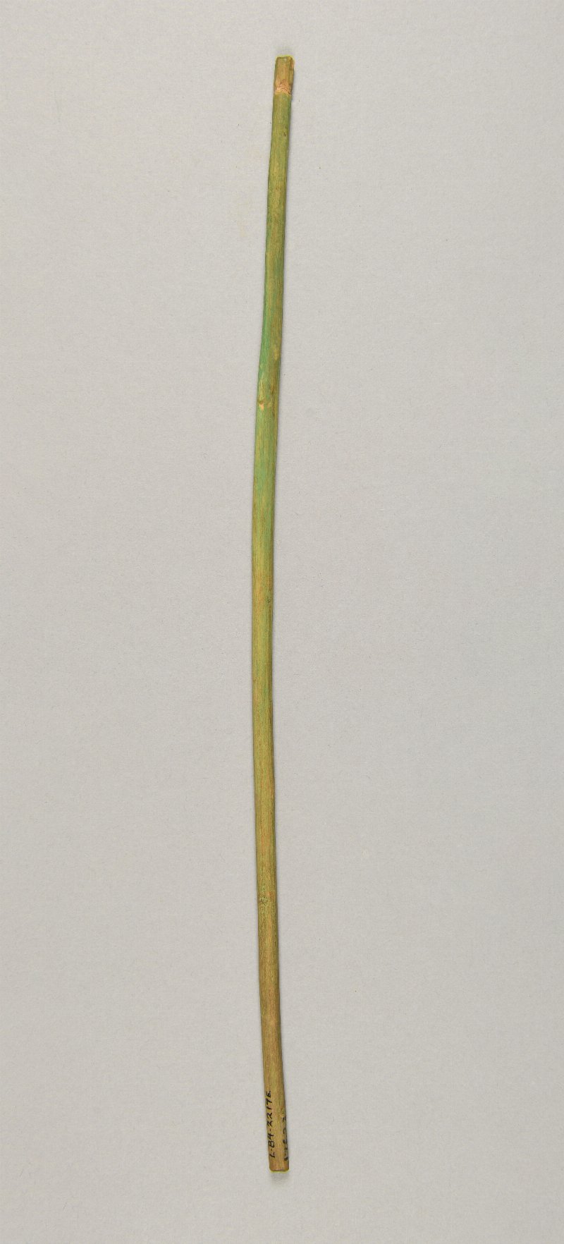880402