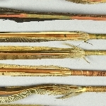 880698
