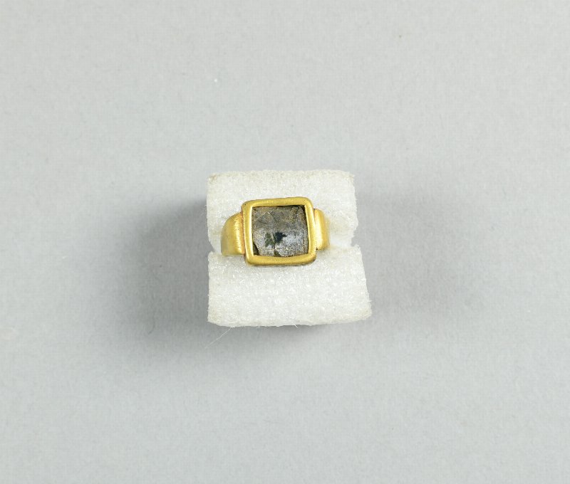 880814