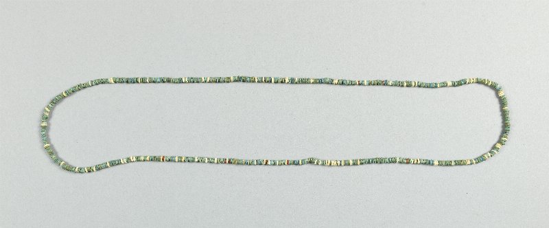 880816