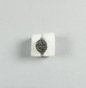 E8054