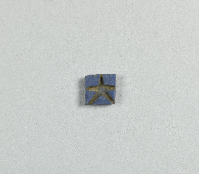 880879