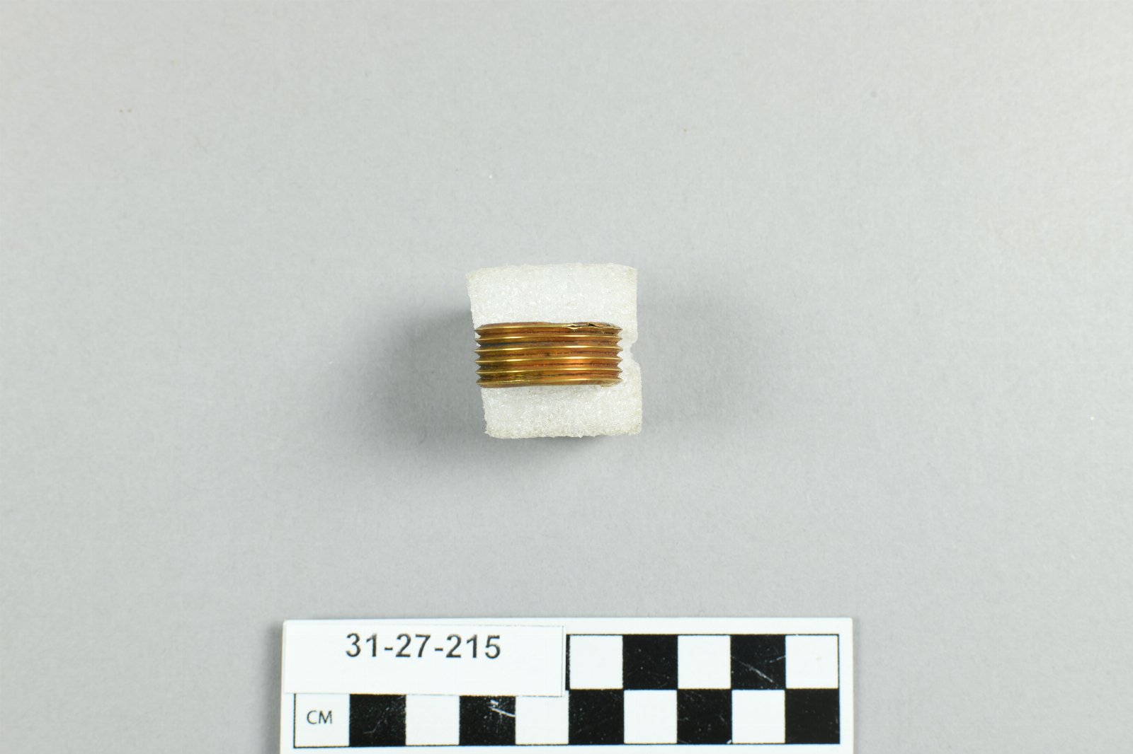 880894