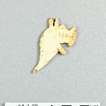 880943
