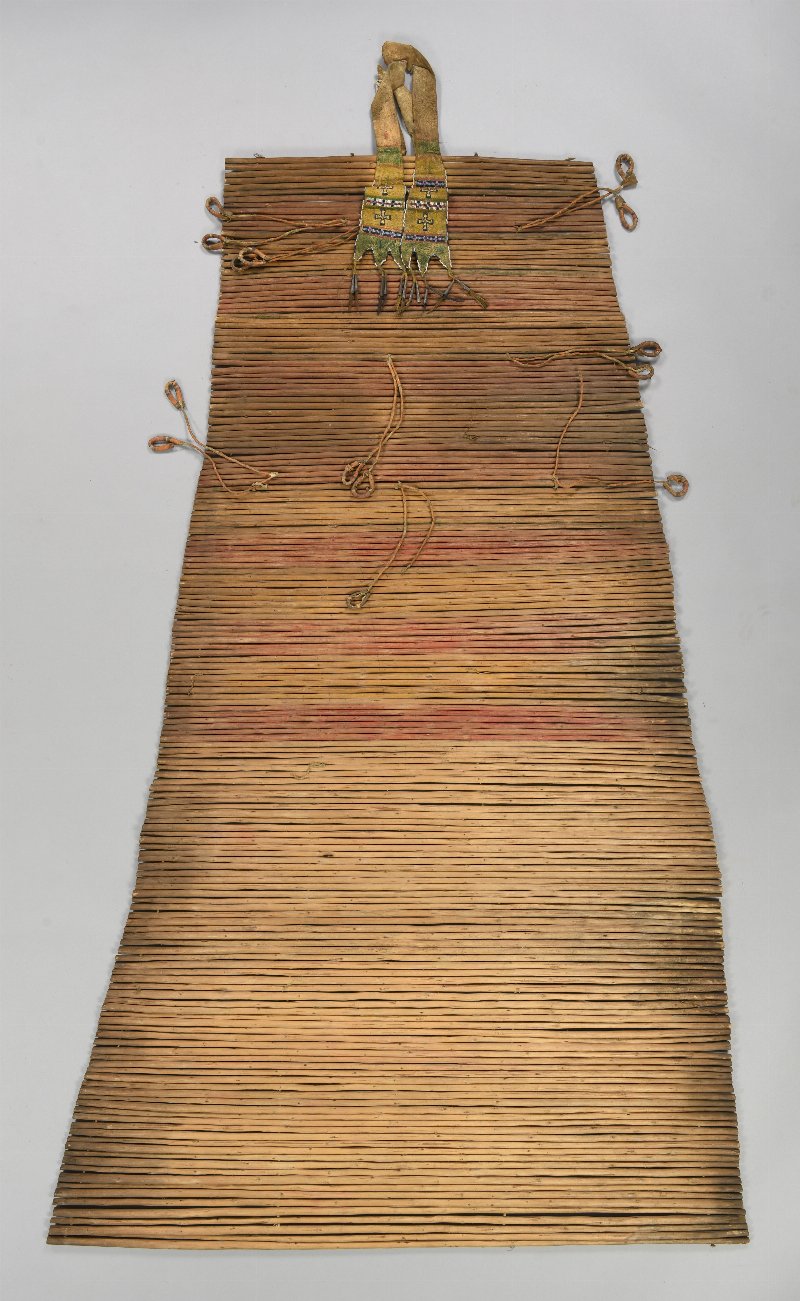 883021