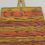 883051