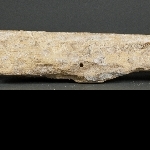 889073