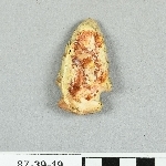 890143