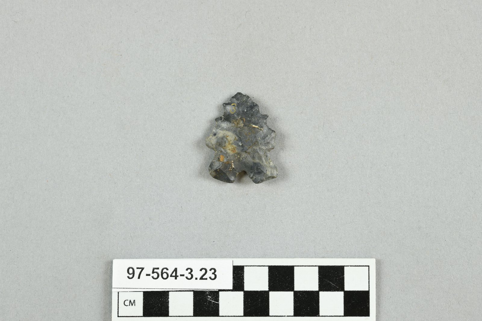 890248