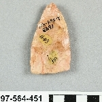 890439