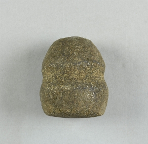 10850