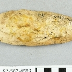 890960