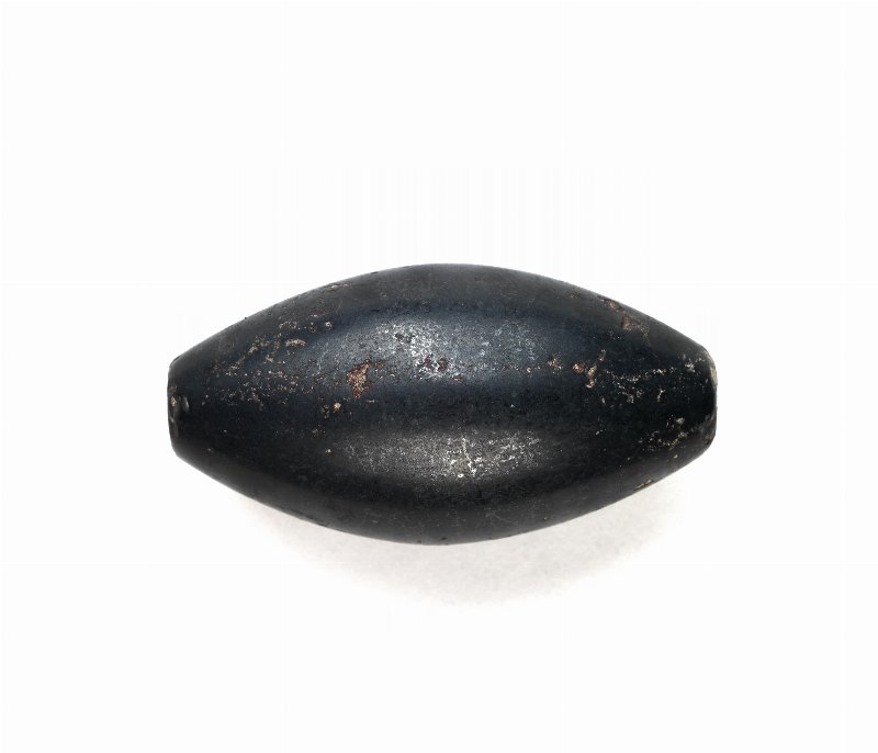 891708