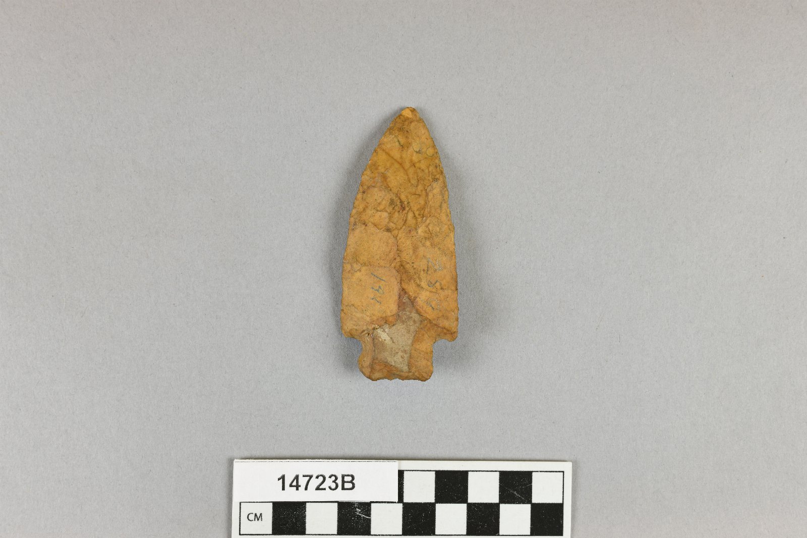 892040