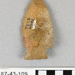 892562