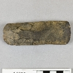 892617