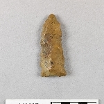 892805