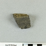 892963