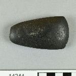 892993