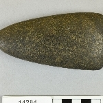 893066