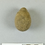 893097