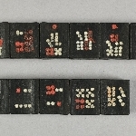 894649