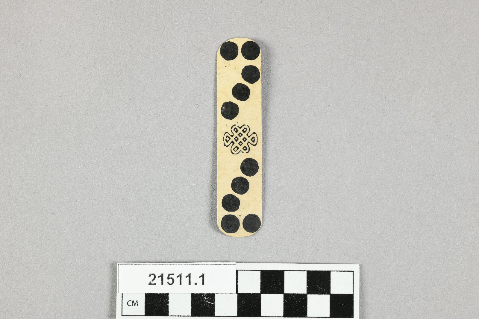 894928
