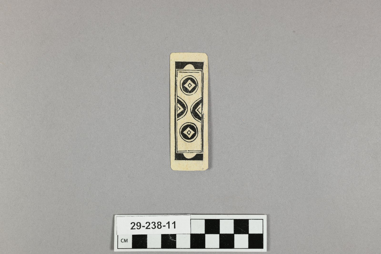 895103