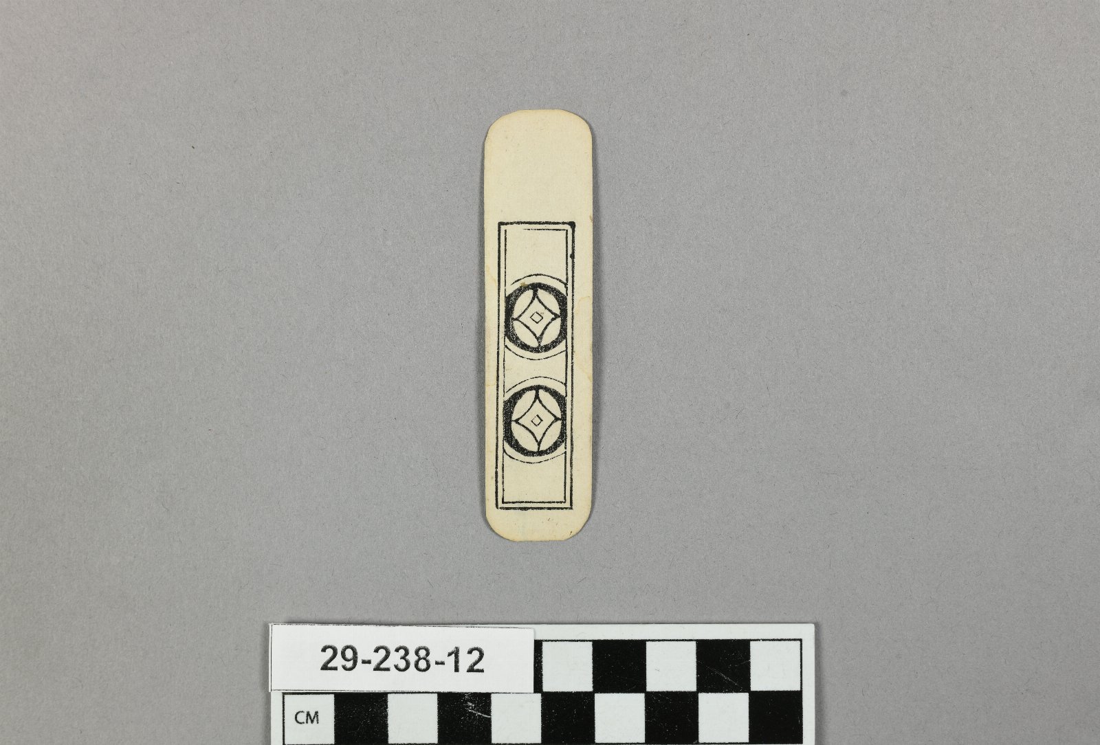 895133