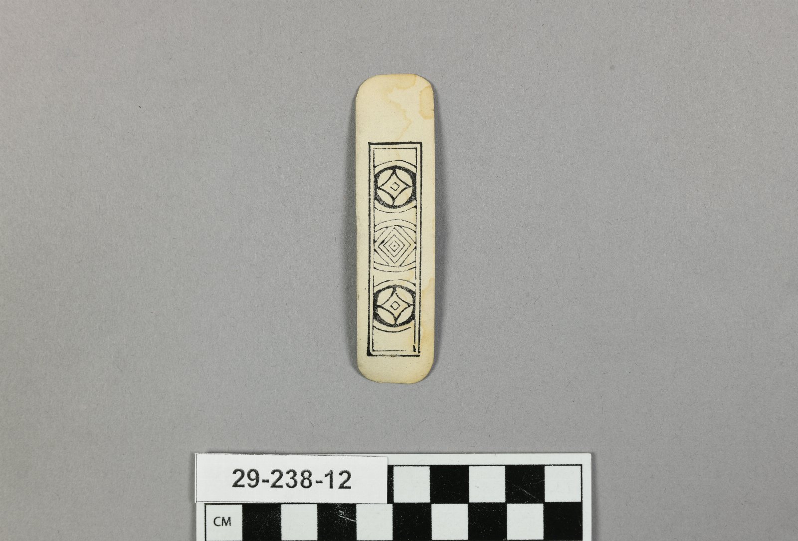 895134