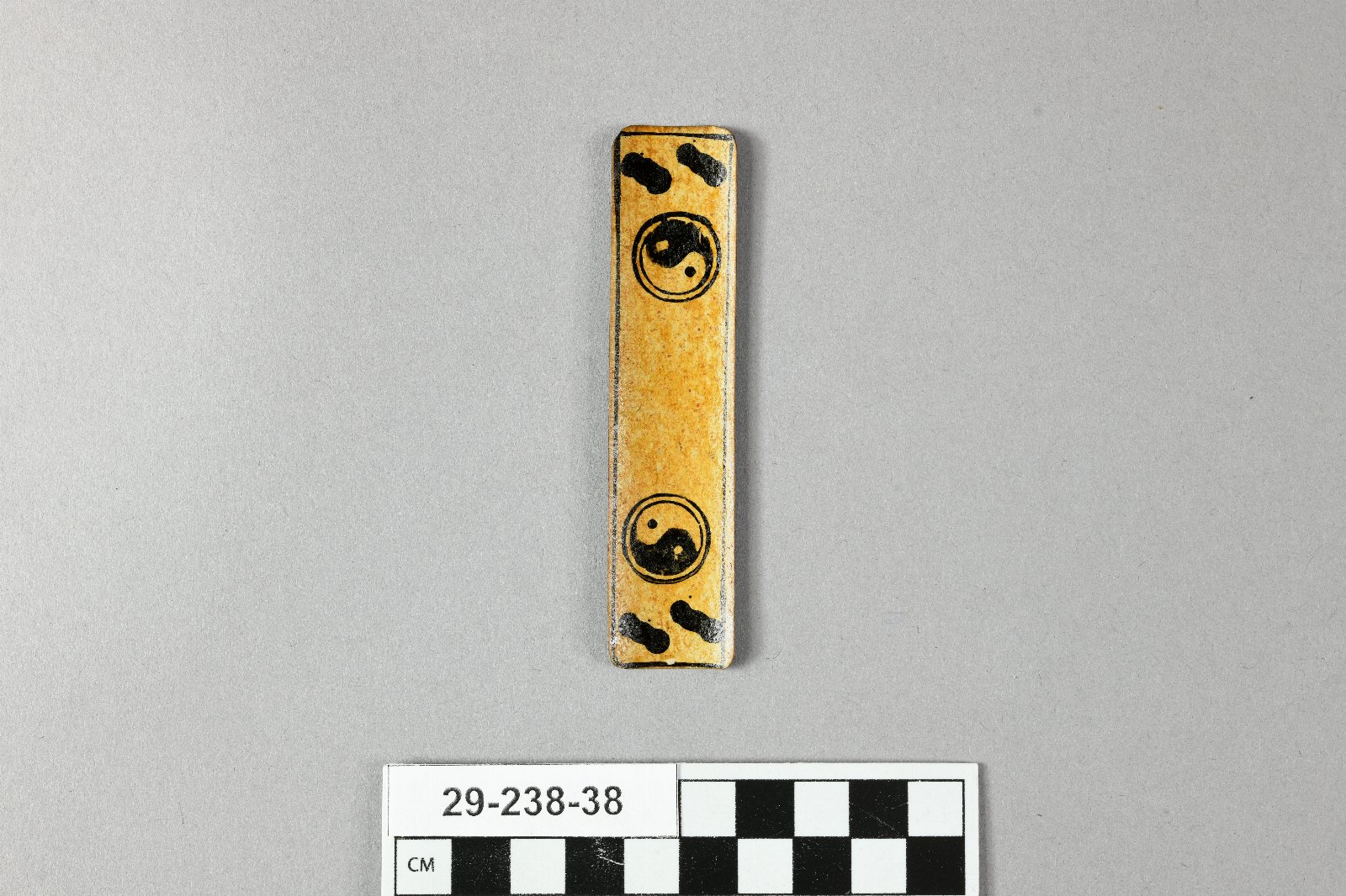 895363