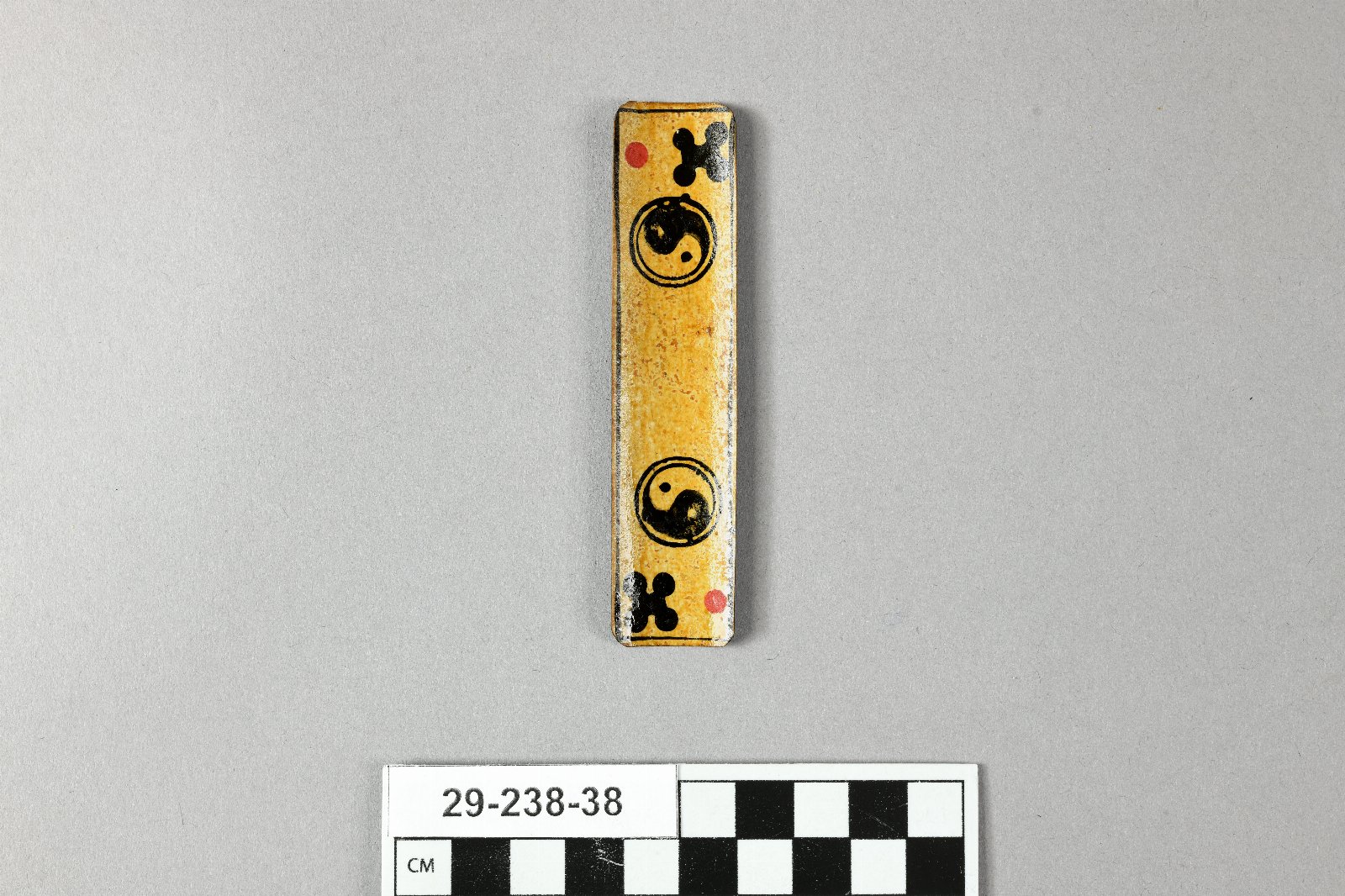 895368