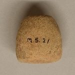 895860