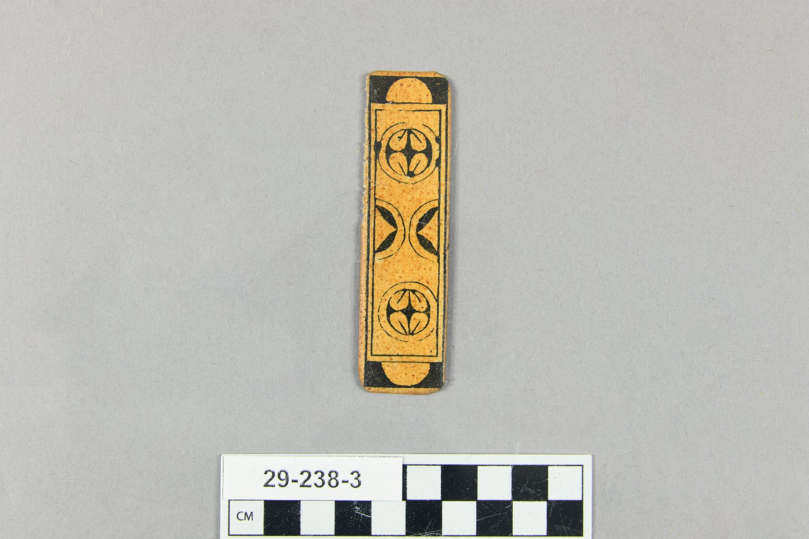 896002