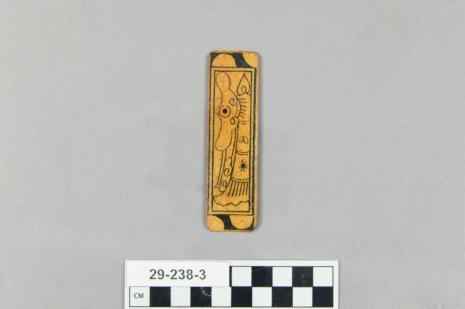 896019