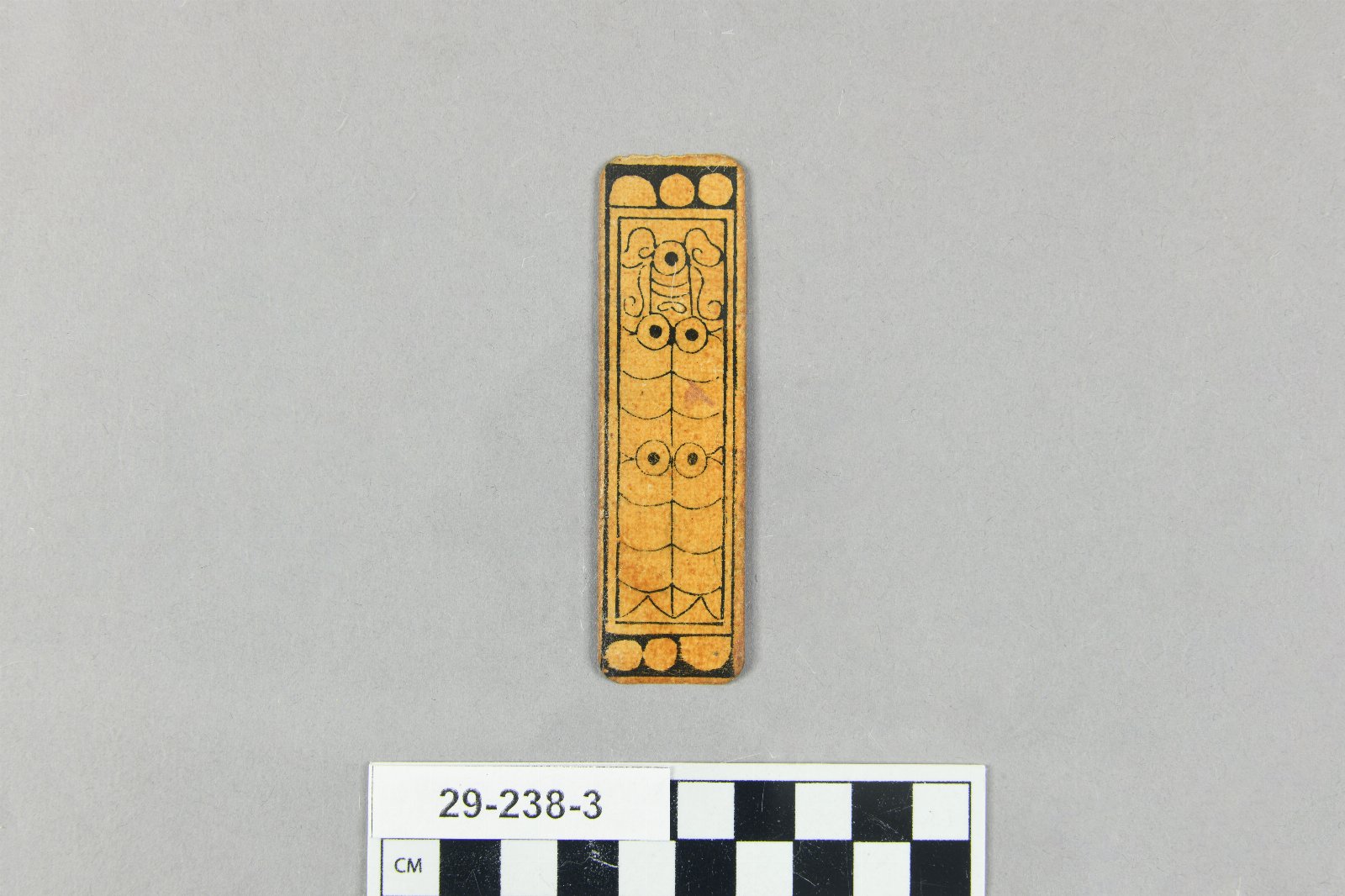896023