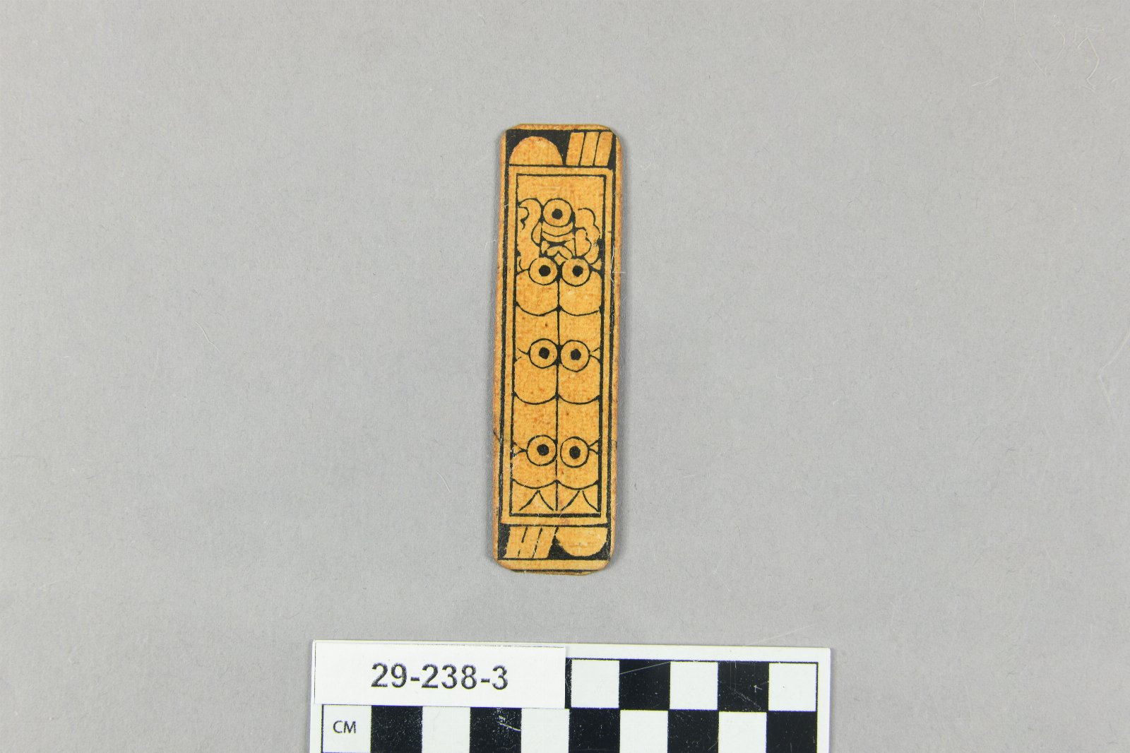 896025