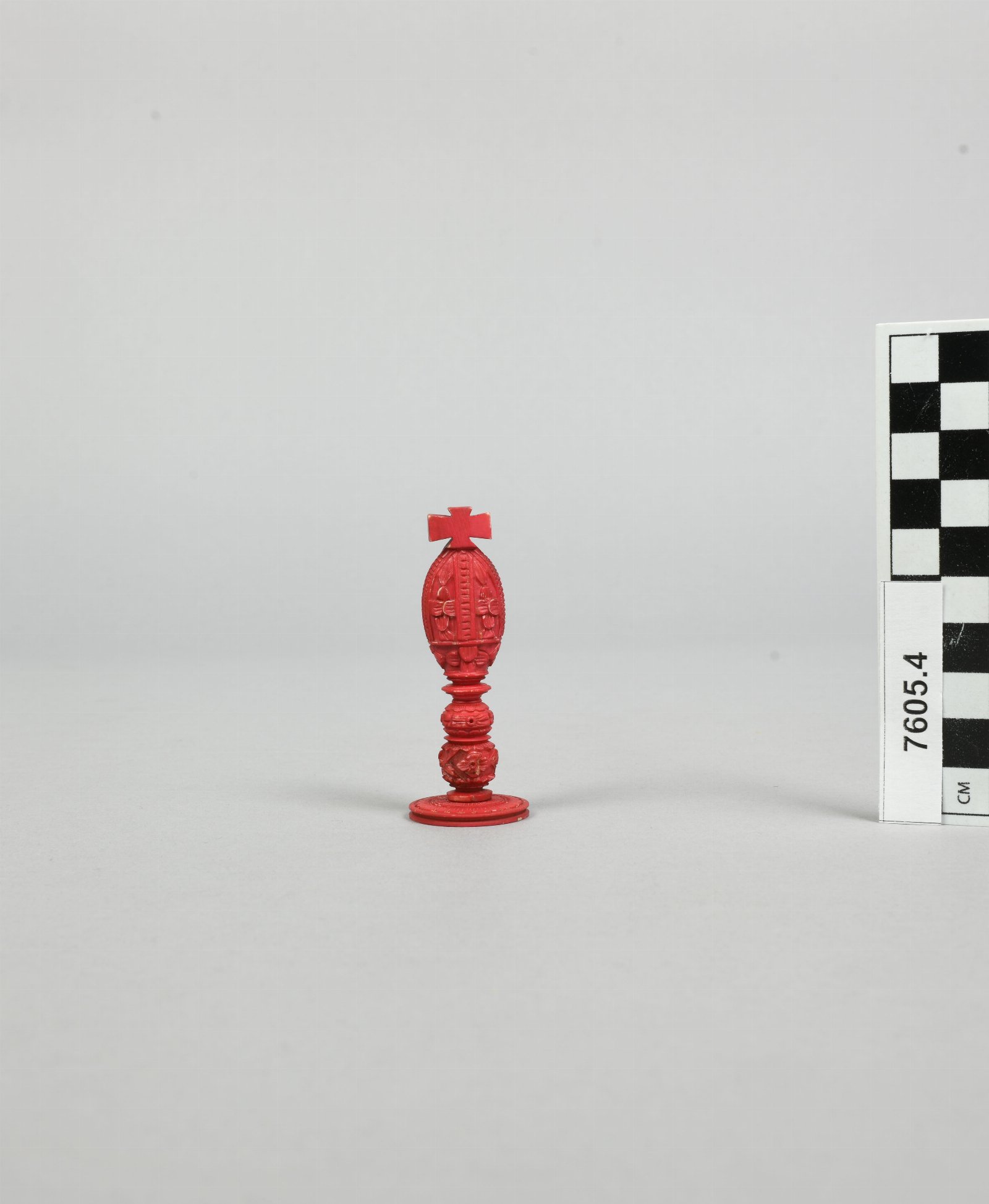 896617