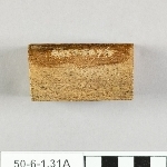 897618
