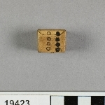 898112