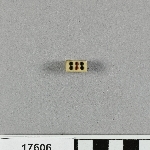 898208