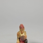 898524