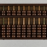 899945