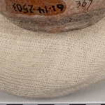 900252