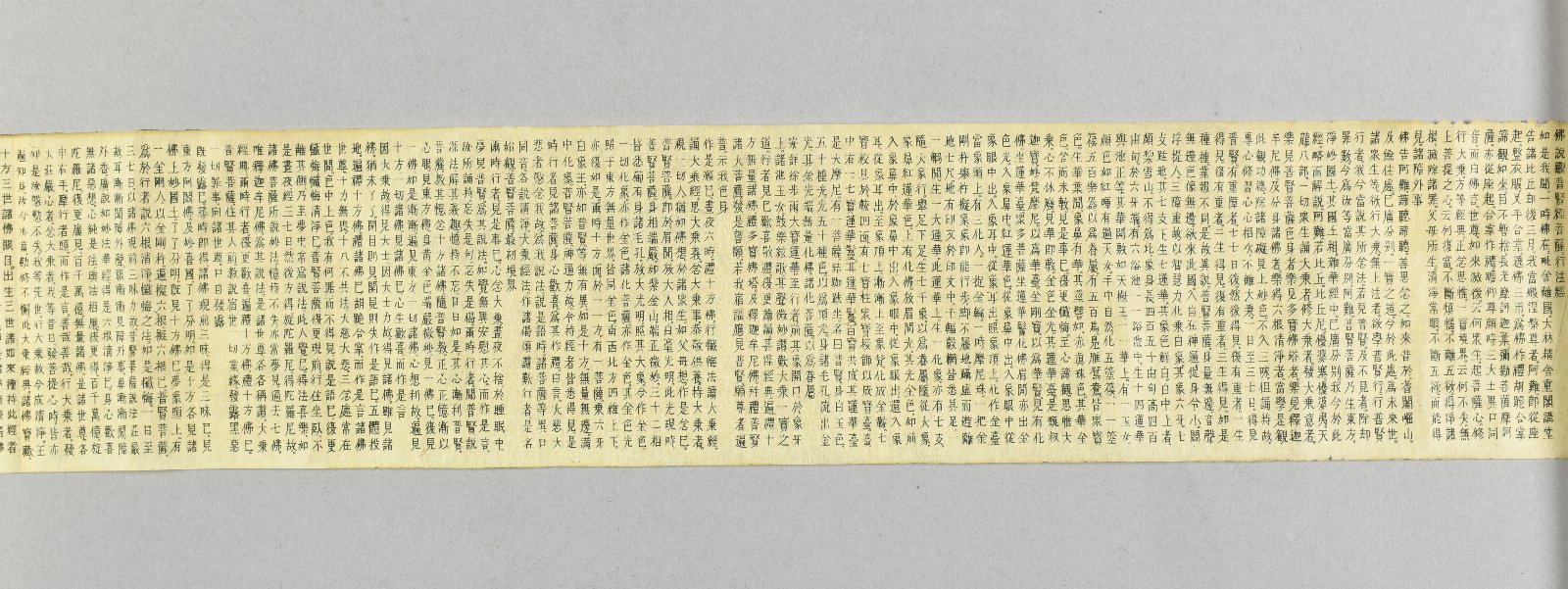 900723