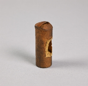 A906