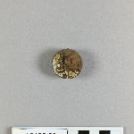905568
