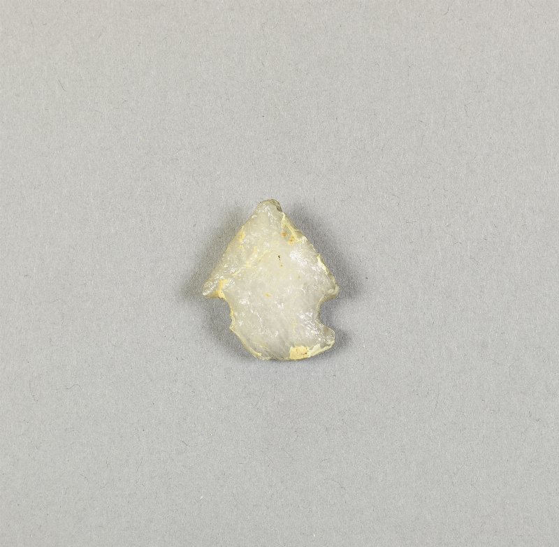 906667